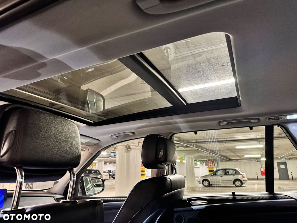 BMW X5 xDrive50i M Sport Edition - 17