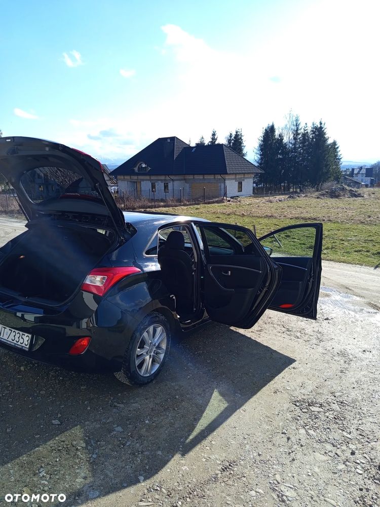 Hyundai i30 1.4 Style - 11
