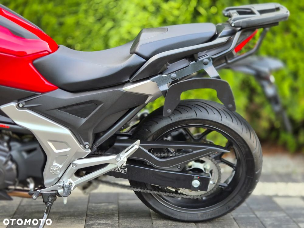 Honda NC - 18