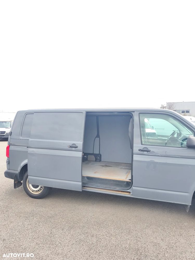 Volkswagen Transporter - 5