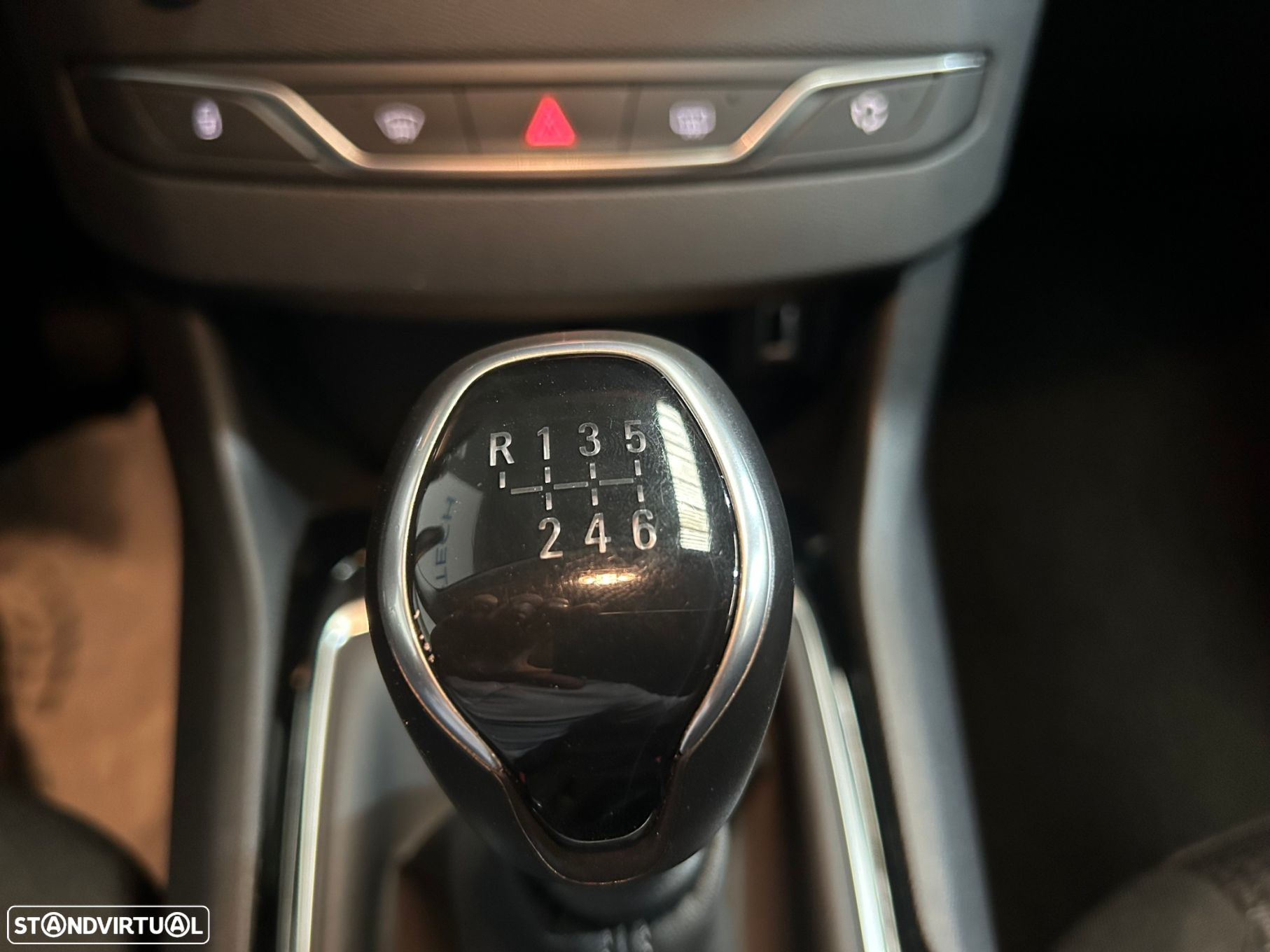 Peugeot 308 SW 1.2 PureTech Style - 32