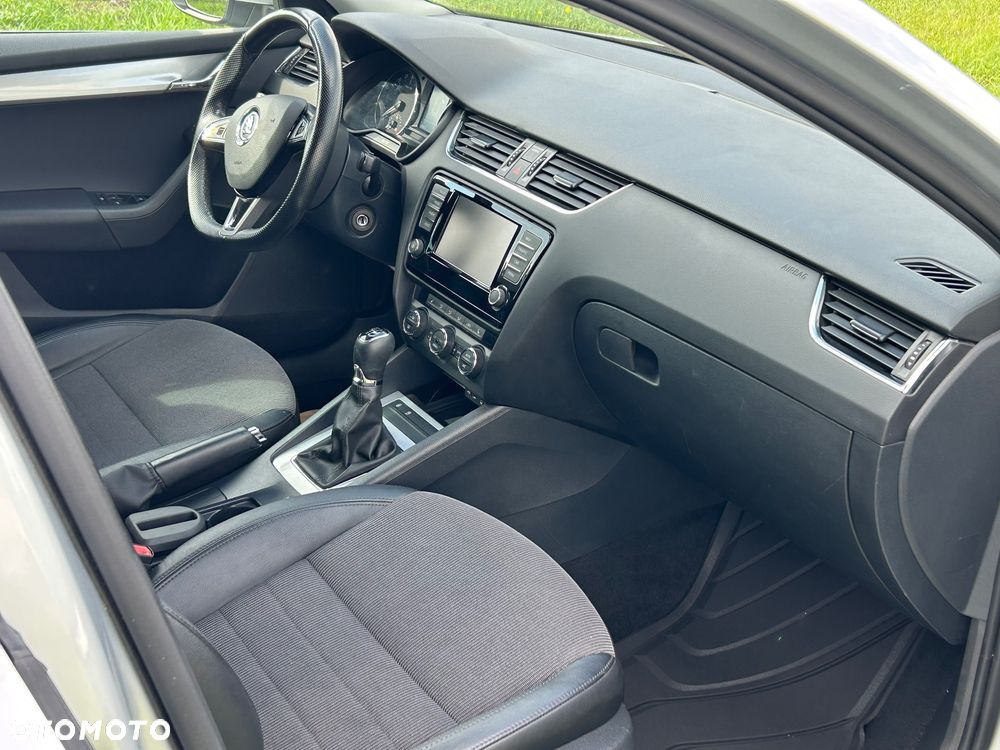 Skoda Octavia 1.6 TDI Green tec Solution - 12