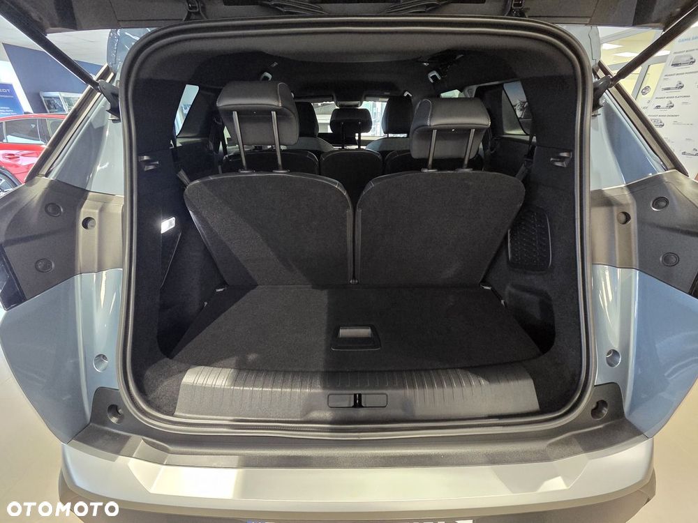 Peugeot 5008 - 10