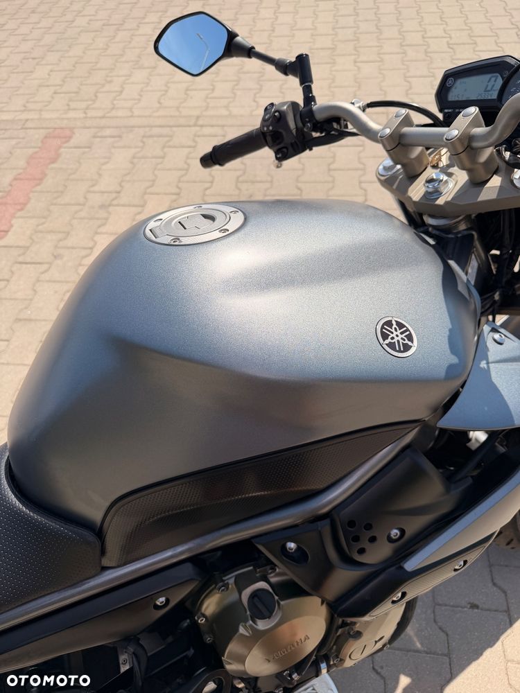 Yamaha XJ - 13