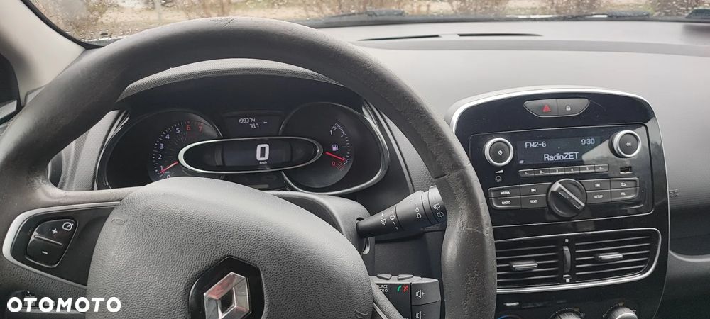 Renault Clio - 7