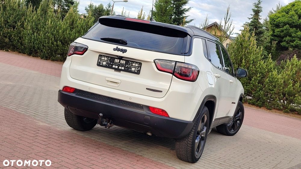 Jeep Compass 1.4 TMair Night Eagle FWD S&S - 17
