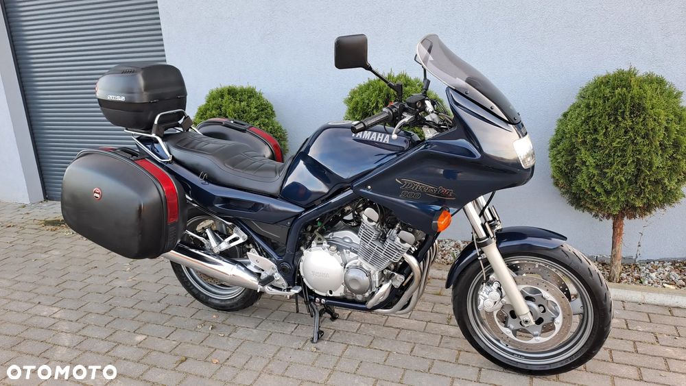 Yamaha XJ - 3