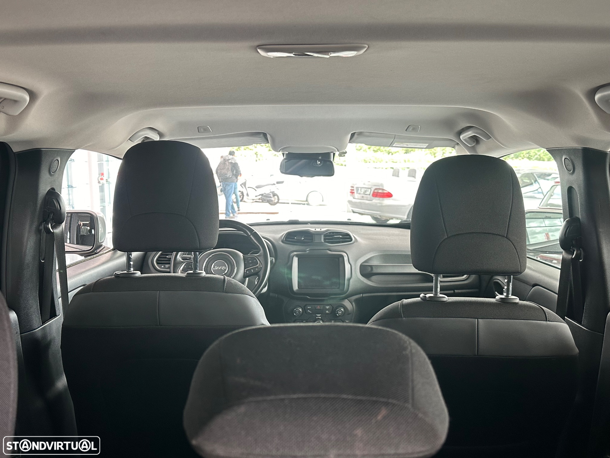 Jeep Renegade 1.6 MJD Limited - 20