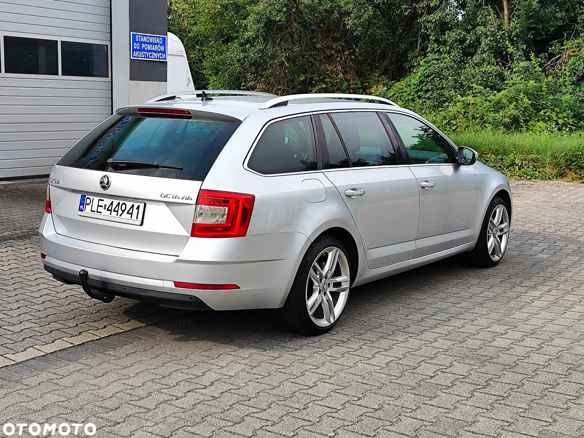 Skoda Octavia 2.0 TDI Ambition DSG - 6