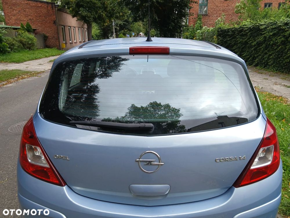 Opel Corsa 1.4 16V Enjoy - 3