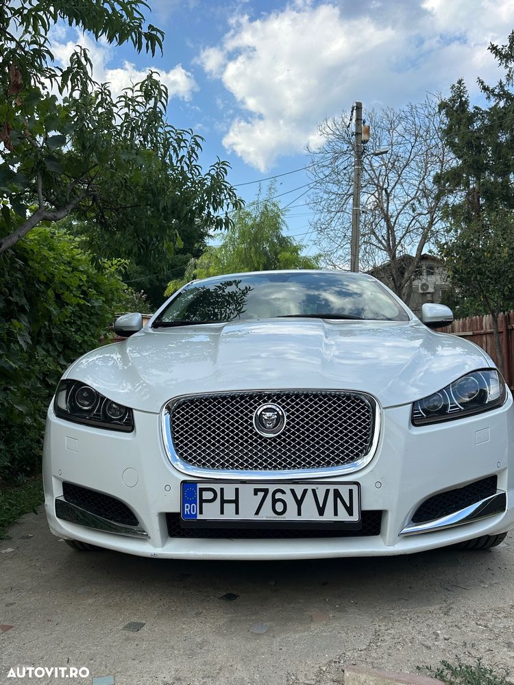 Jaguar XF 3.0 V6 Diesel Luxury - 5
