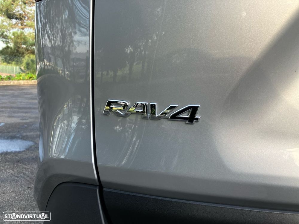 Toyota RAV4 - 23