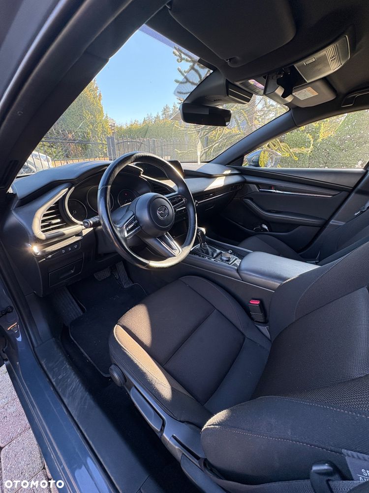 Mazda 3 2.0 mHEV Hikari - 4