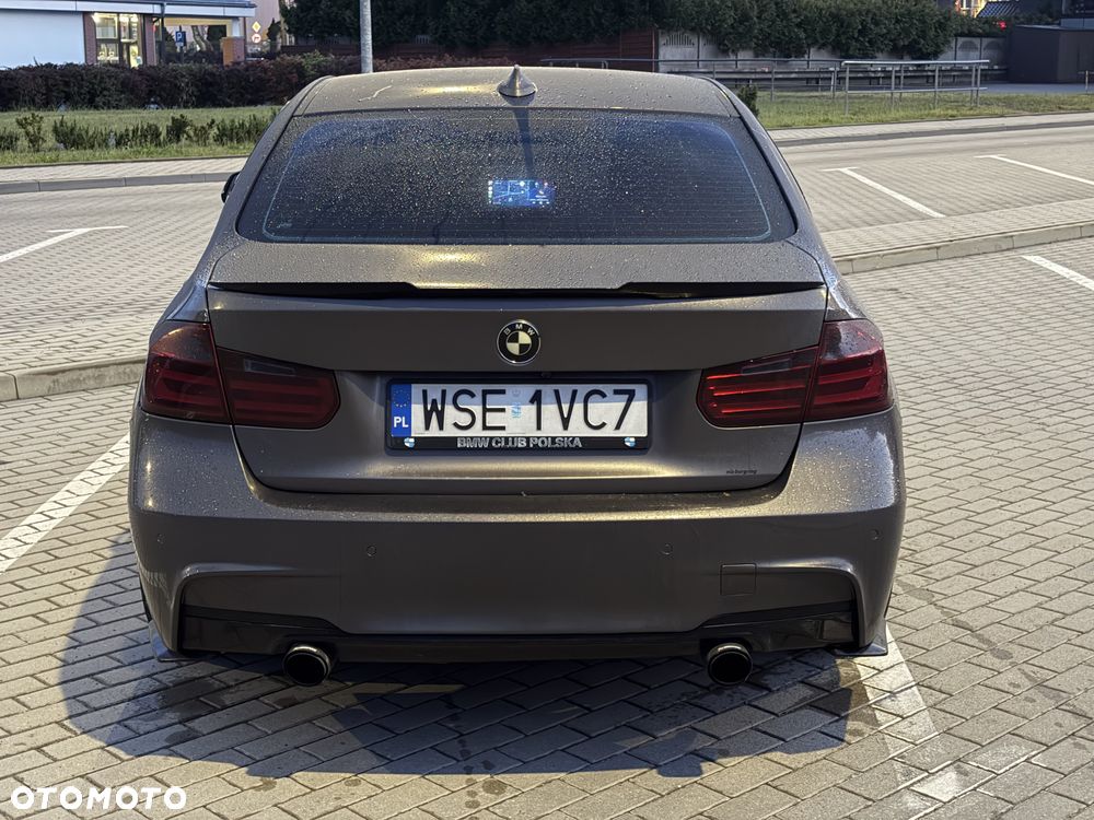 BMW Seria 3 320i Efficient Dynamics - 3