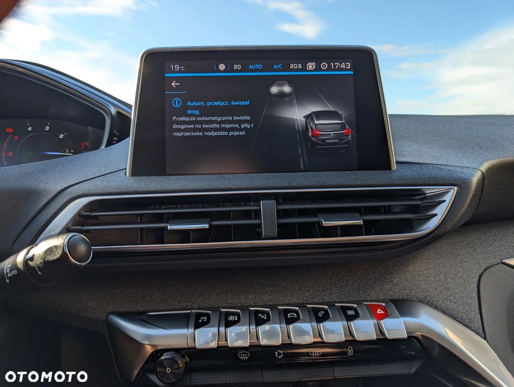 Peugeot 3008 BlueHDi 120 Stop & Start EAT6 Allure - 29