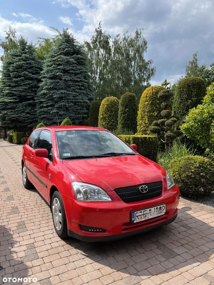Toyota Corolla - 1