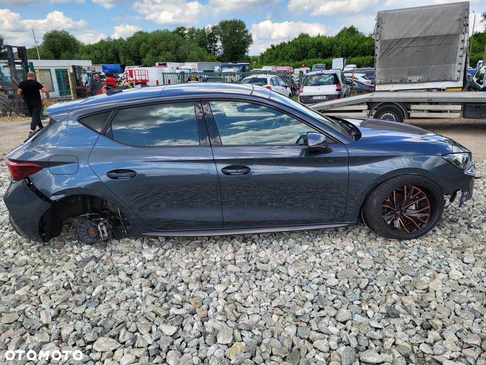 Cupra Leon 1.5 e-Hybrid PHEV Tribe Edition DSG - 22