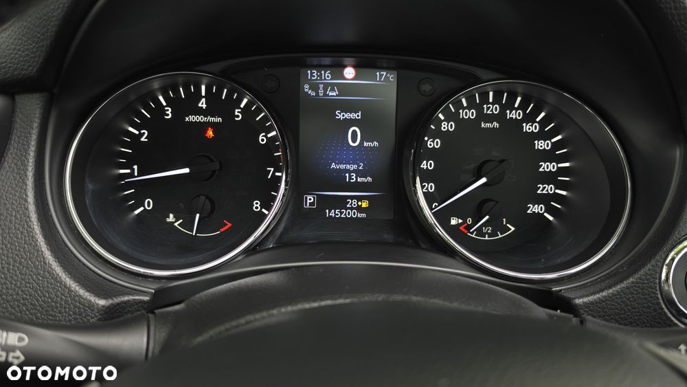Nissan Qashqai 1.2 DIG-T Xtronic TEKNA+ - 37