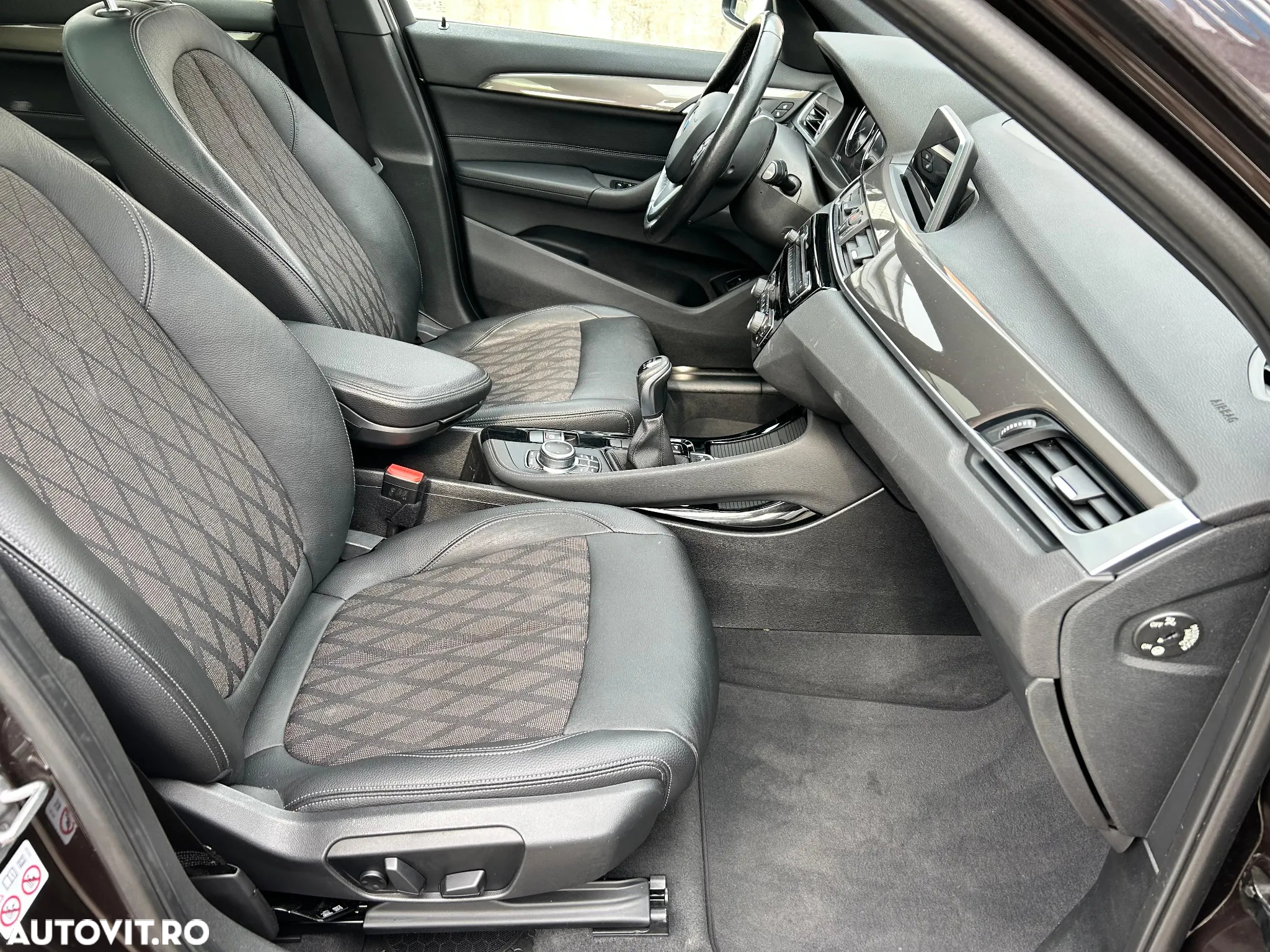 BMW X1 - 12