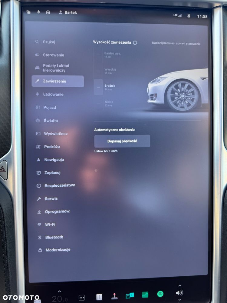Tesla Model S Performance - 32