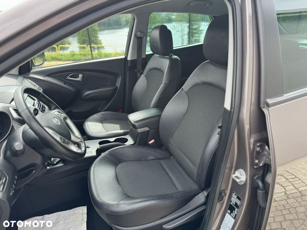 Hyundai ix35 - 11
