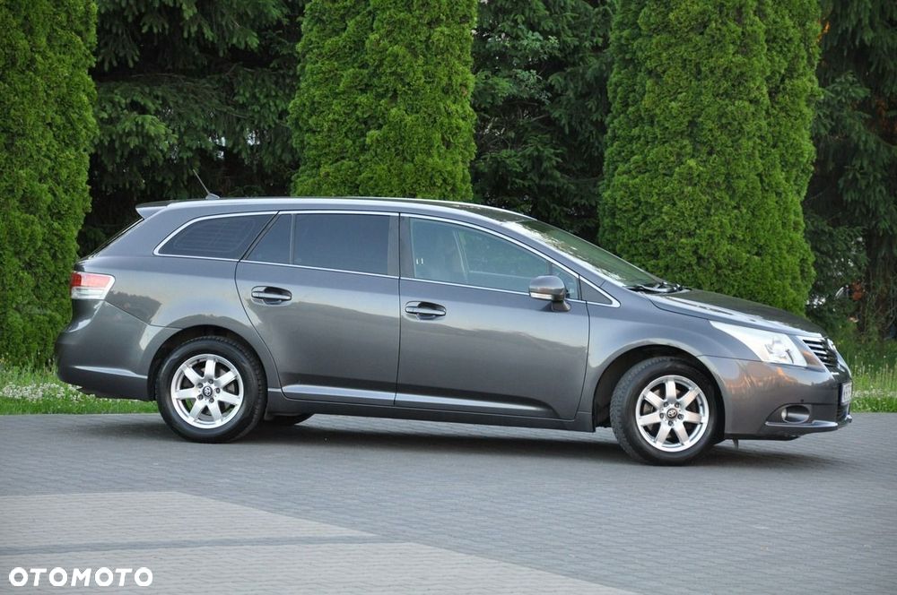 Toyota Avensis Touring Sports 1.8 Multidrive S Comfort - 9