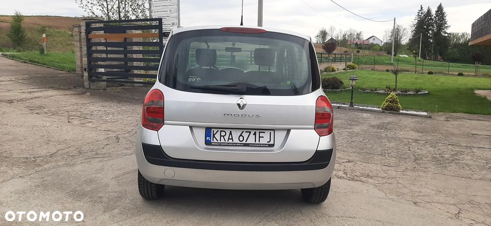 Renault Modus - 11