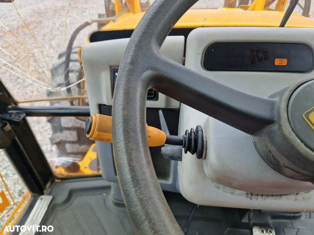JCB 3cx - 10