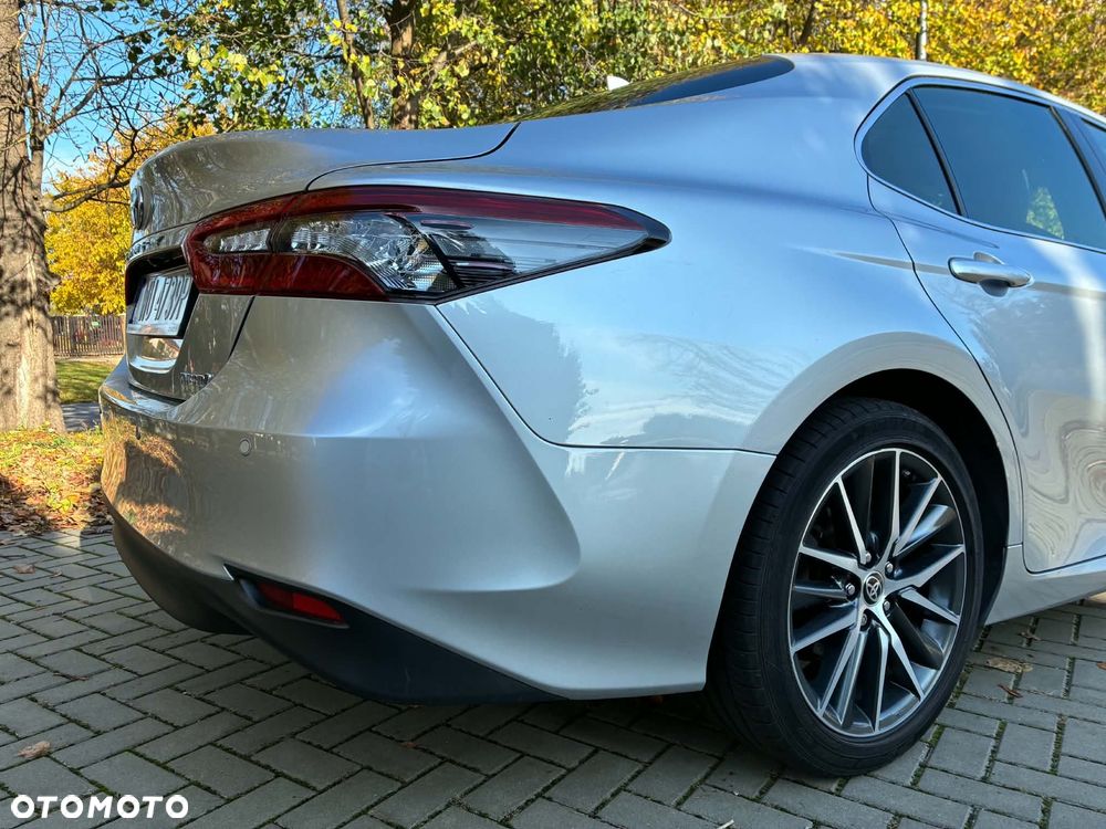 Toyota Camry 2022 photo 5