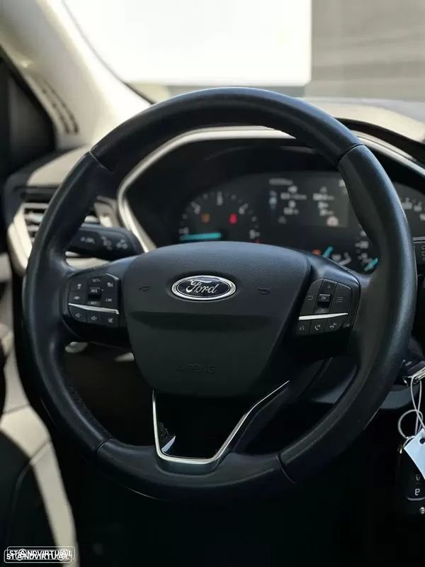 Ford Focus SW 1.5 TDCi EcoBlue Active - 5