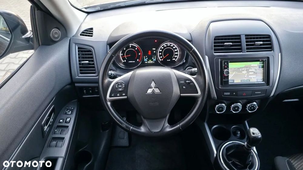 Mitsubishi ASX 1.8 DID Instyle NAVI AS&G - 9