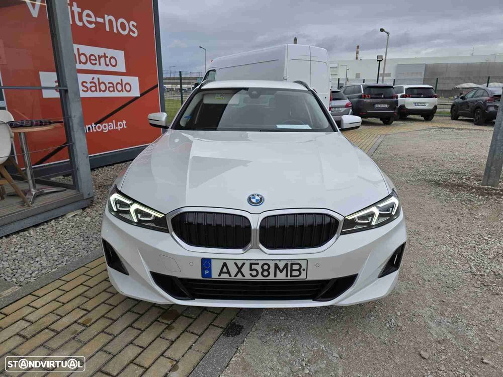 BMW 320 e Touring Auto - 2