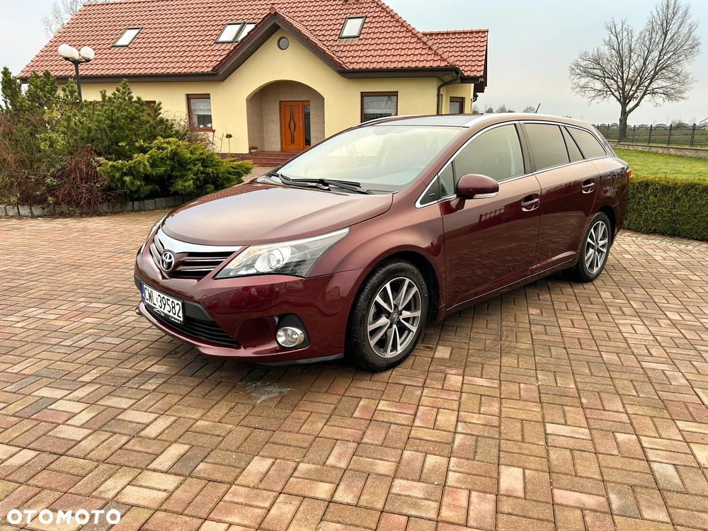 Toyota Avensis 1.8 Sol NAVI - 25