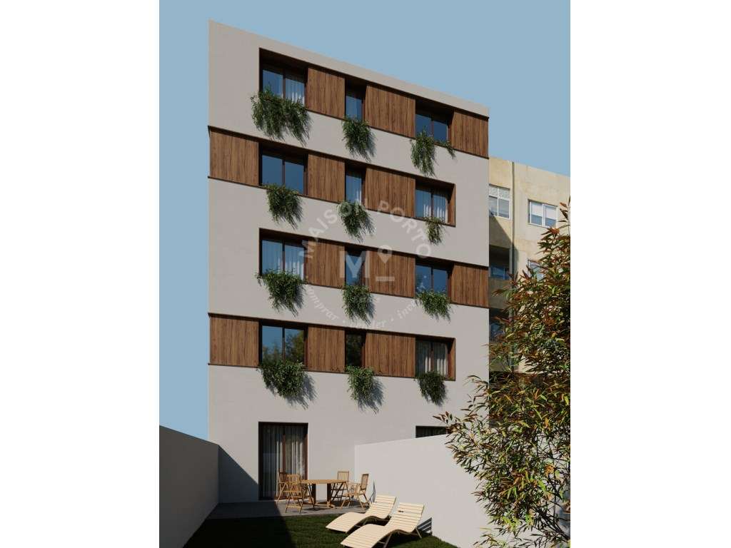 Apartamento T0 com Jardim próximo a Estação de Metro de São Gens, M... - Grande imagem: 2/10
