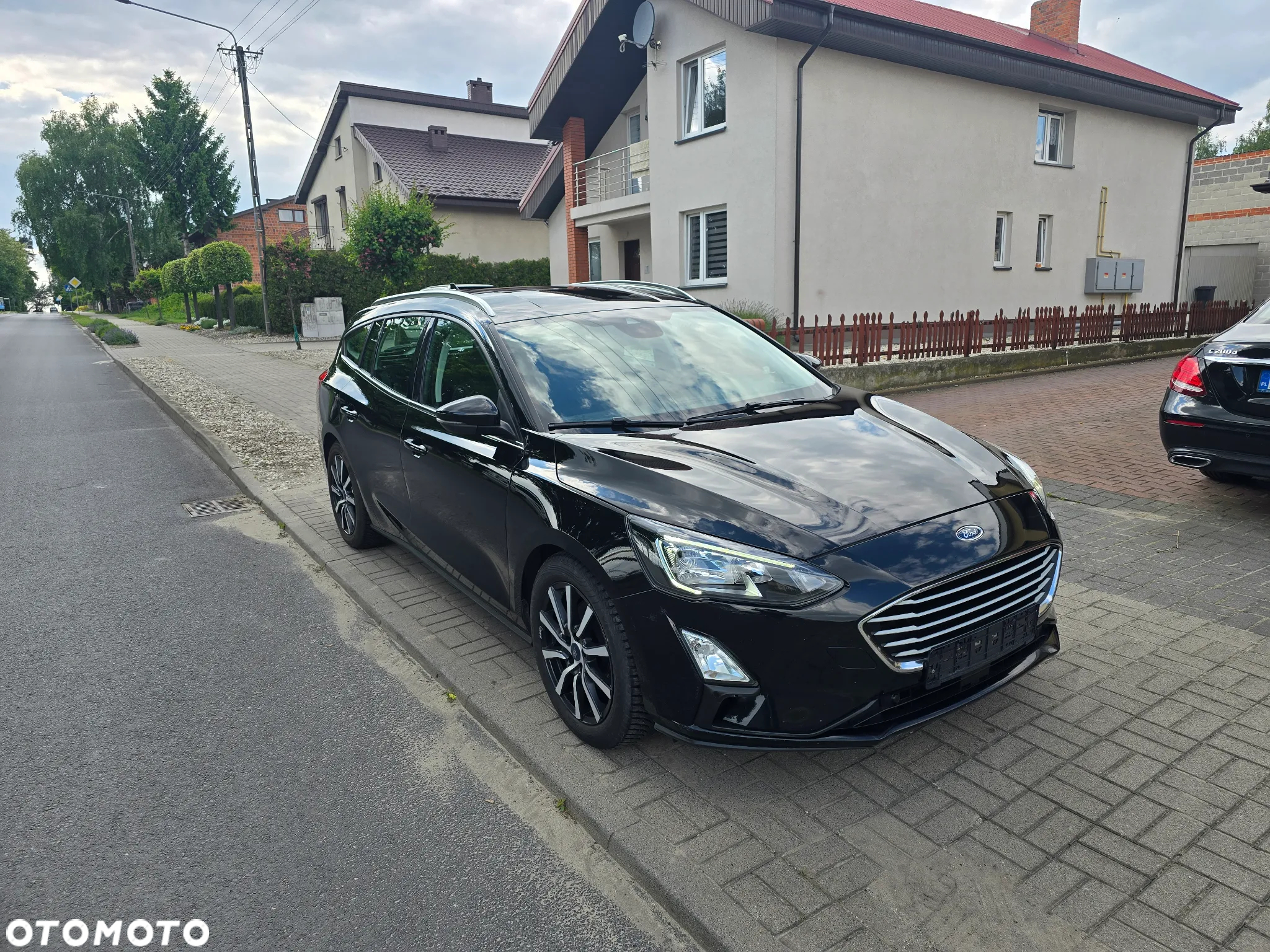 Ford Focus 1.5 EcoBlue Start-Stopp-System COOL&CONNECT - 2