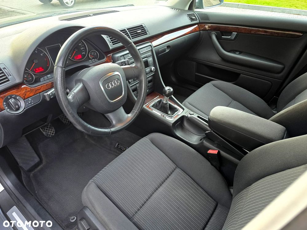Audi A4 Avant 1.8 T - 9