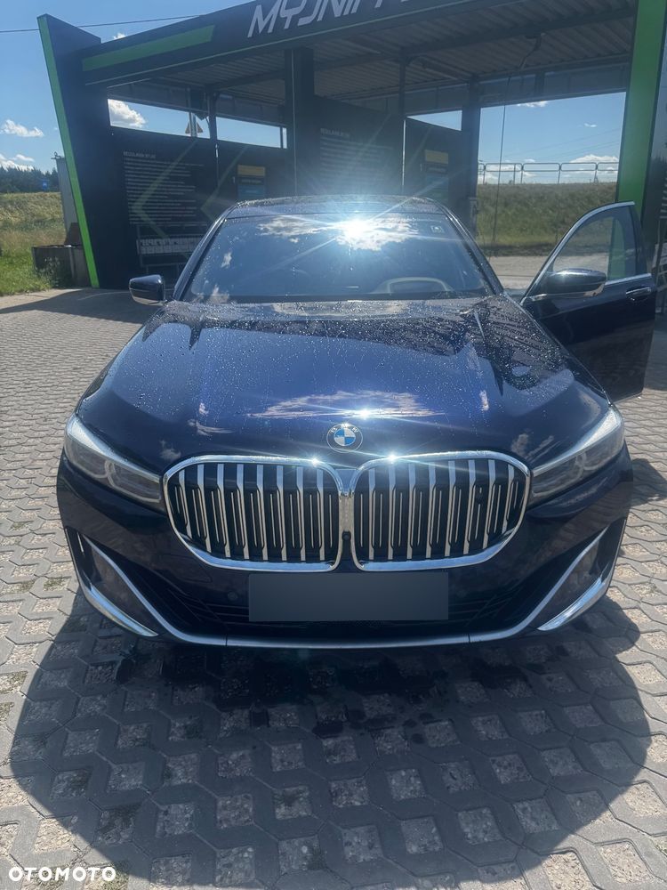 BMW Seria 7 740Li - 8