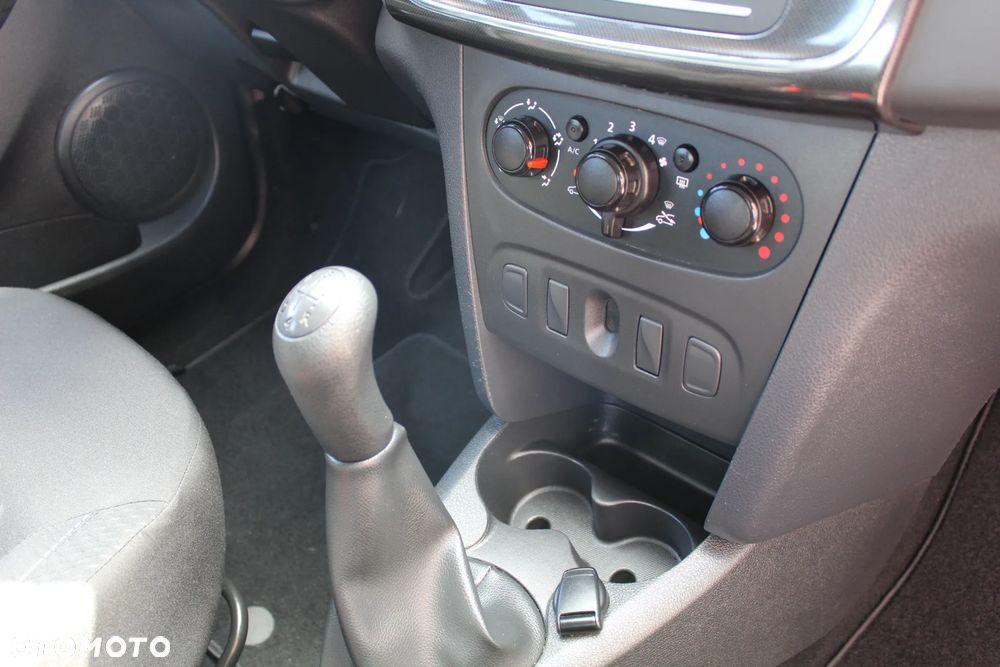 Dacia Sandero - 22