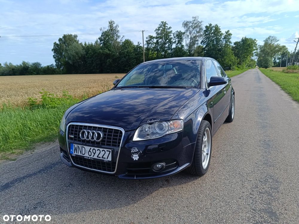 Audi A4 Limousine 2.0T FSI Quattro