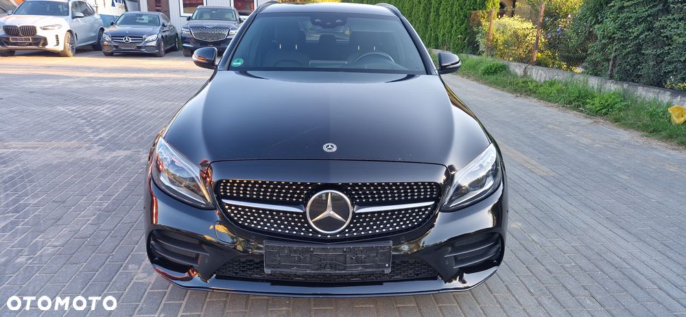 Mercedes-Benz Klasa C 220 d T 9G-TRONIC AMG Line - 13