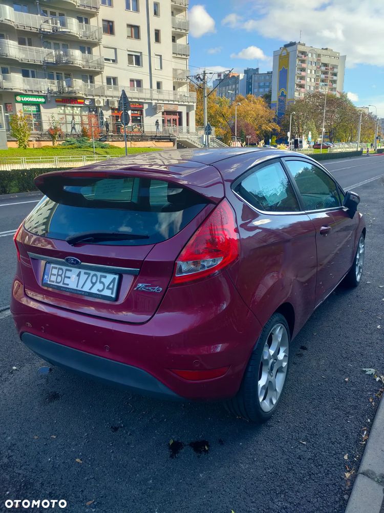 Ford Fiesta 1.6 Titanium - 4