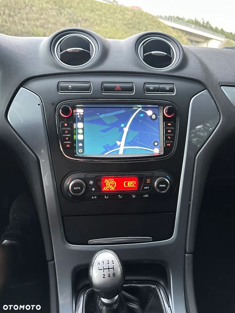 Ford Mondeo 2.0 TDCi Trend - 17