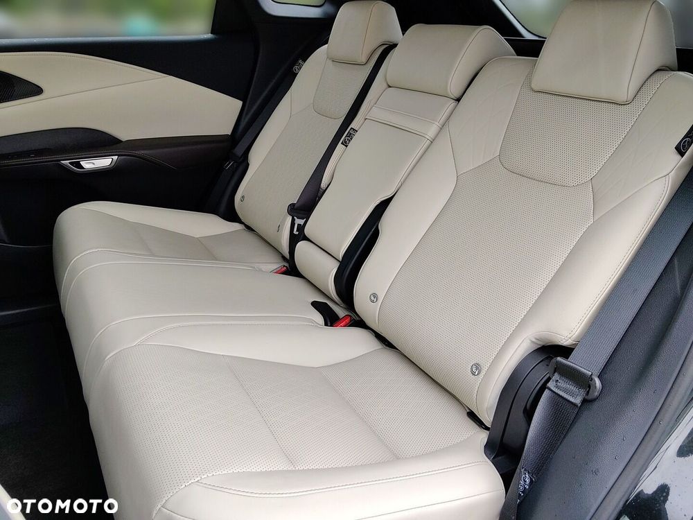 Lexus RX 350h Prestige - 16