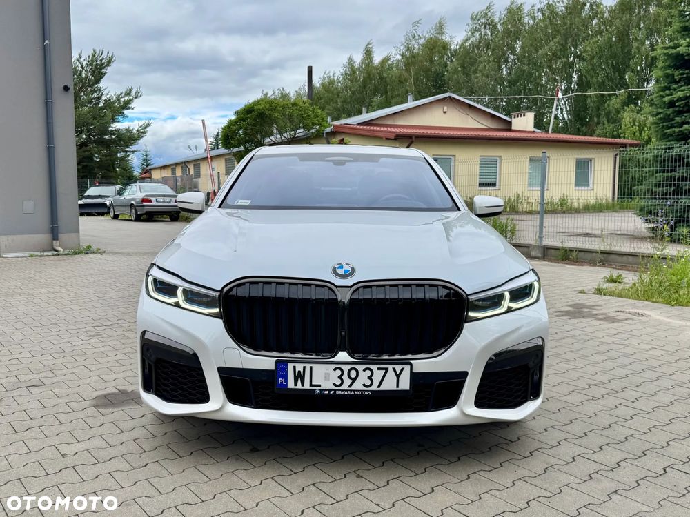 BMW Seria 7 730d xDrive mHEV sport - 3