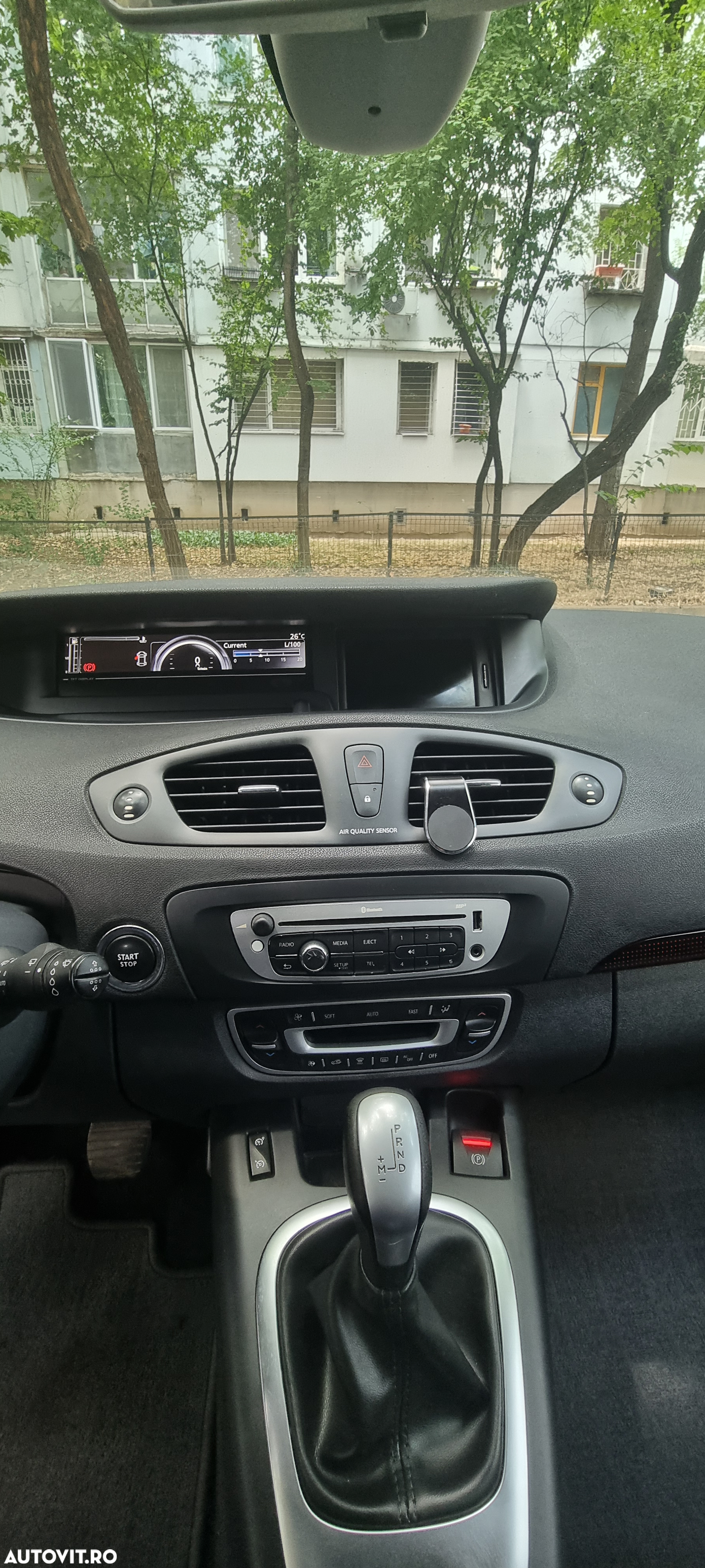 Renault Scenic - 19