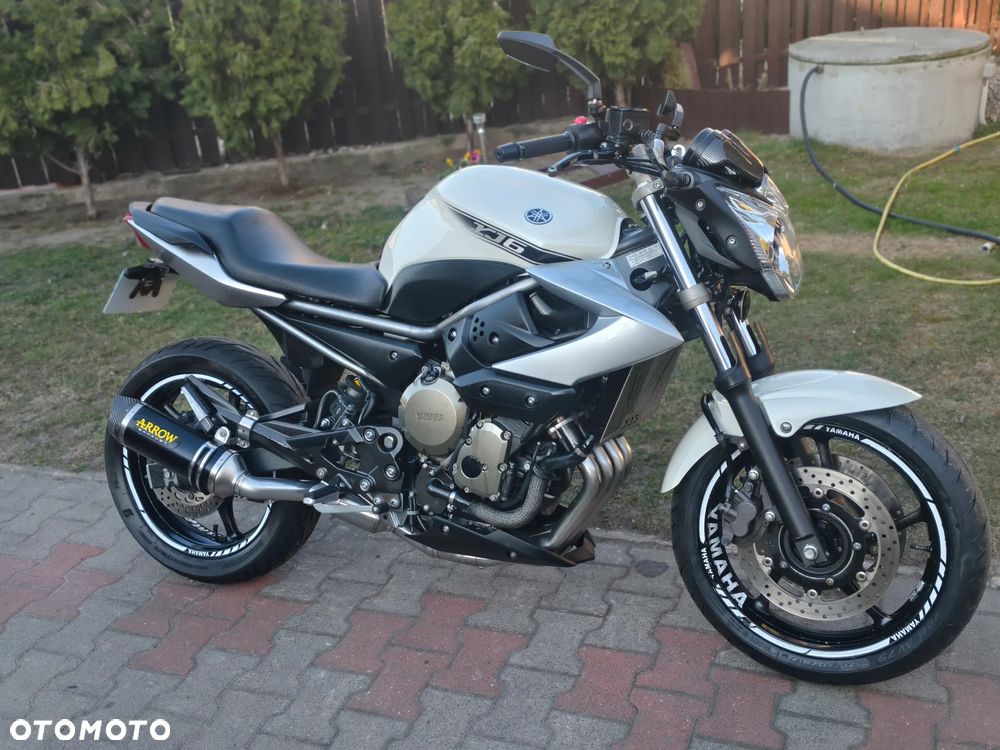 Yamaha XJ - 2