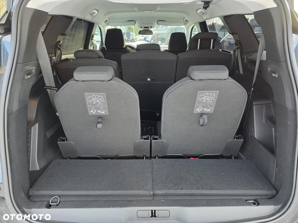 Peugeot 5008 1.5 BlueHDi Active Pack S&S EAT8 - 28