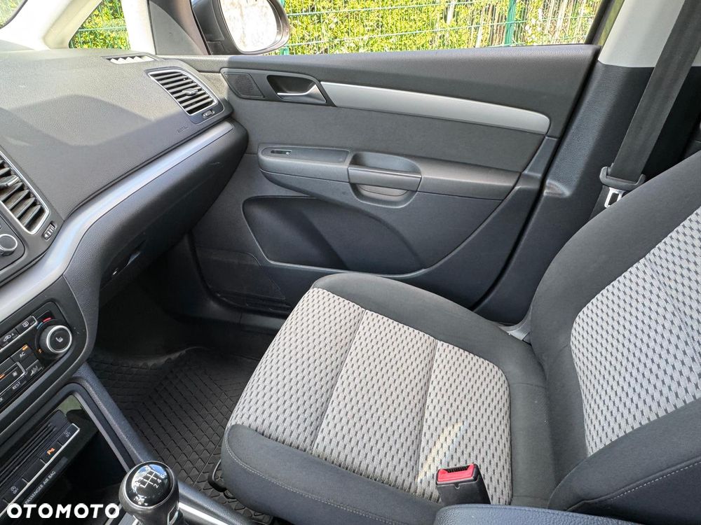 Volkswagen Sharan 2.0 TDI Comfortline - 9