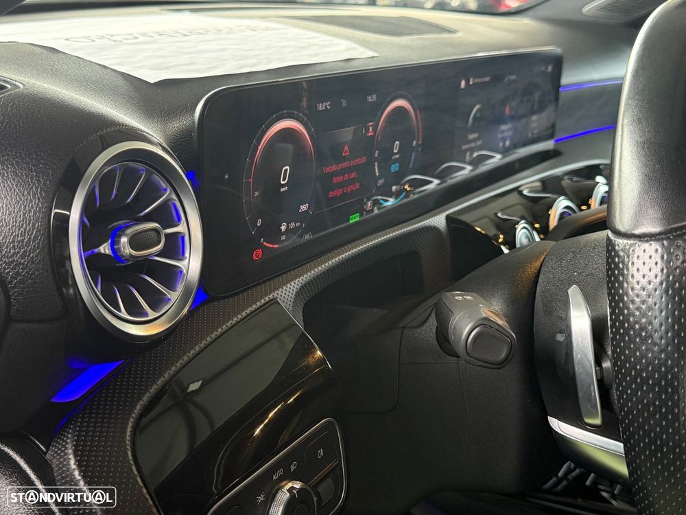 Mercedes-Benz A 250 e AMG Line - 41