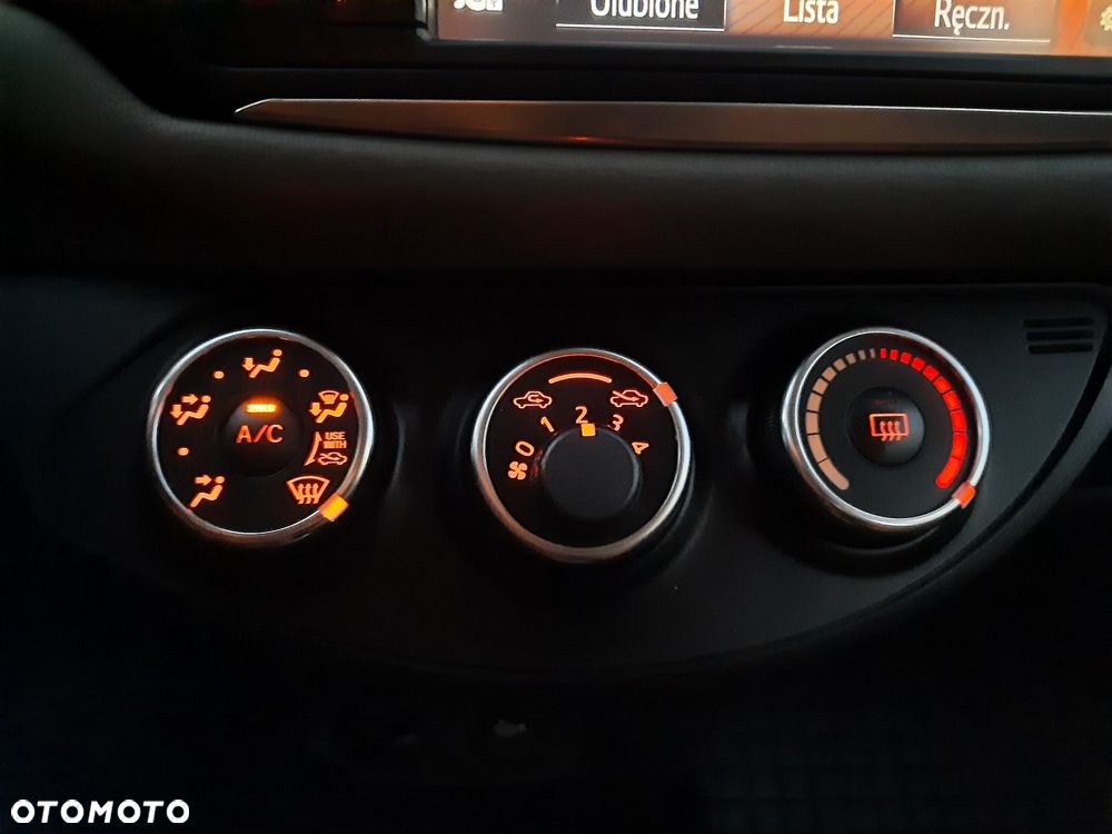Toyota Yaris 1.33 VVT-i Trend - 34